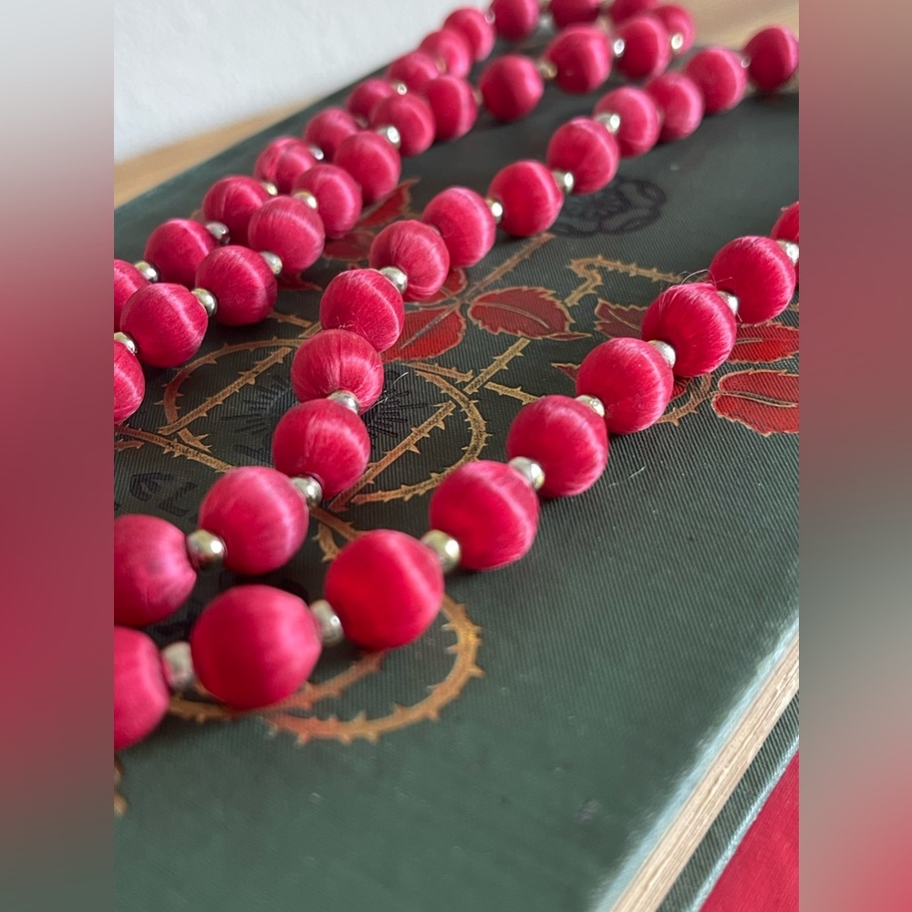 Vintage Red Satin Thread Necklace